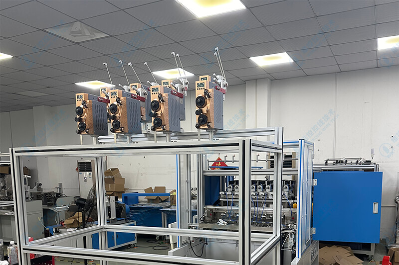 某客户伺服张力器应用现场